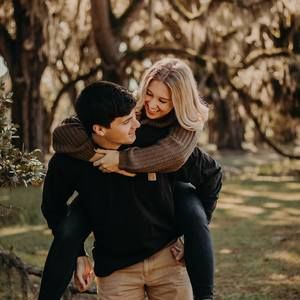 Meet your Posher, Alivia